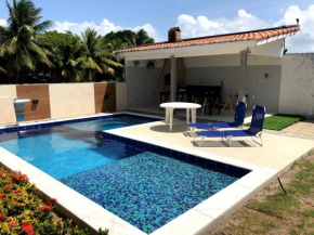 Casa completa com piscina e área de laser completa na praia BELA - PB